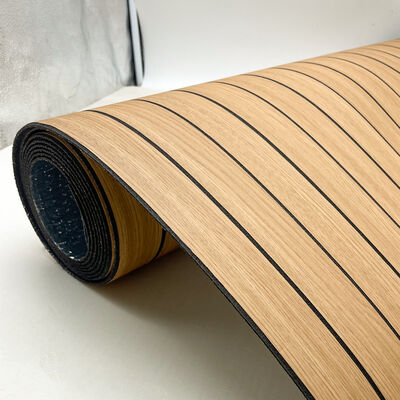 작은 공공 장소 장식을 위한 자동 접착 가동 가능한 목제 곡물 석쇠 패널